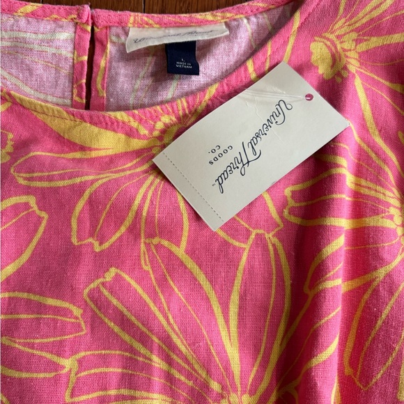 UNIVERSAL THREAD Women’s Large Floral Pink and Yellow Dress. Side Cutouts. NWT! - Picture 3 of 5